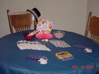 bdaytable1.jpg