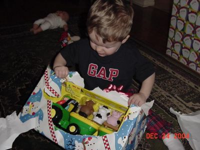 Christmas 2004 027.jpg
