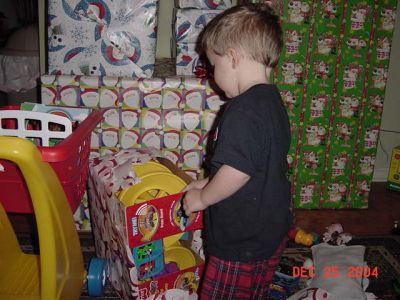 Christmas 2004 045.jpg