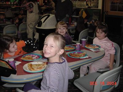 hayley 6th birthday 010.jpg